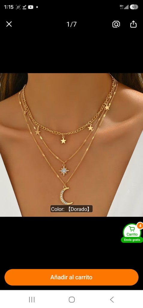 Collar multicapa de temática celestial con colgantes de estrella y luna