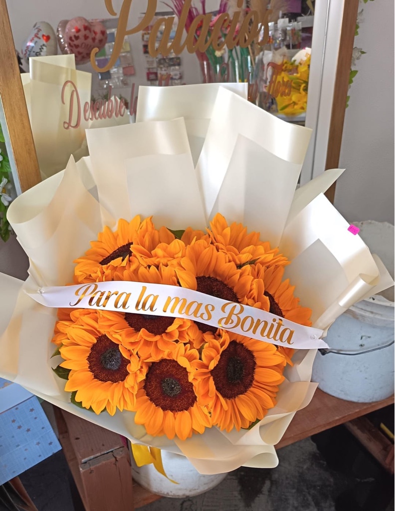 10 Girasoles naranjas bouquet