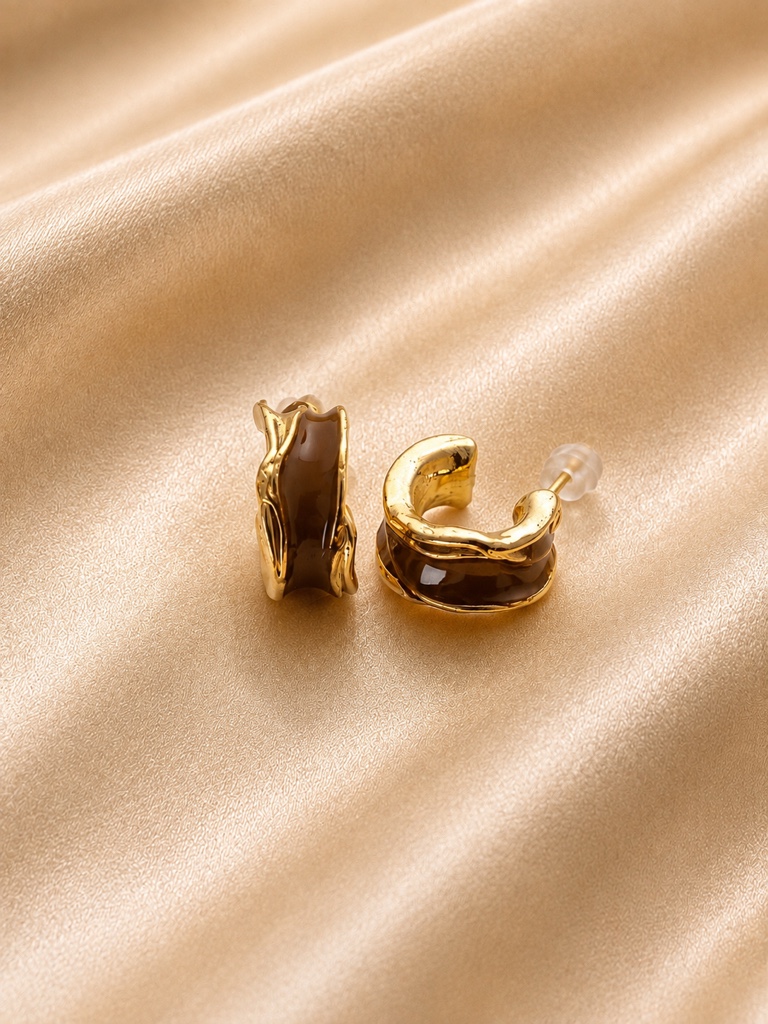 Aretes café/beige curvas