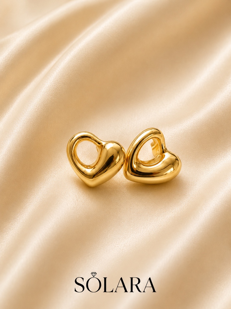 Aretes de corazón vacío