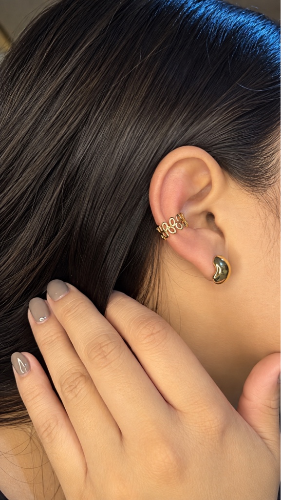 Ear Cuff dorado hojas