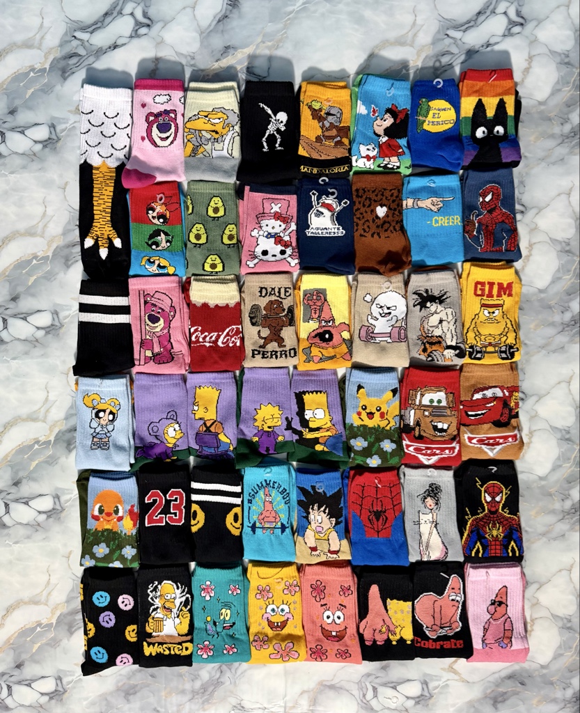 Medias estampadas surtidas