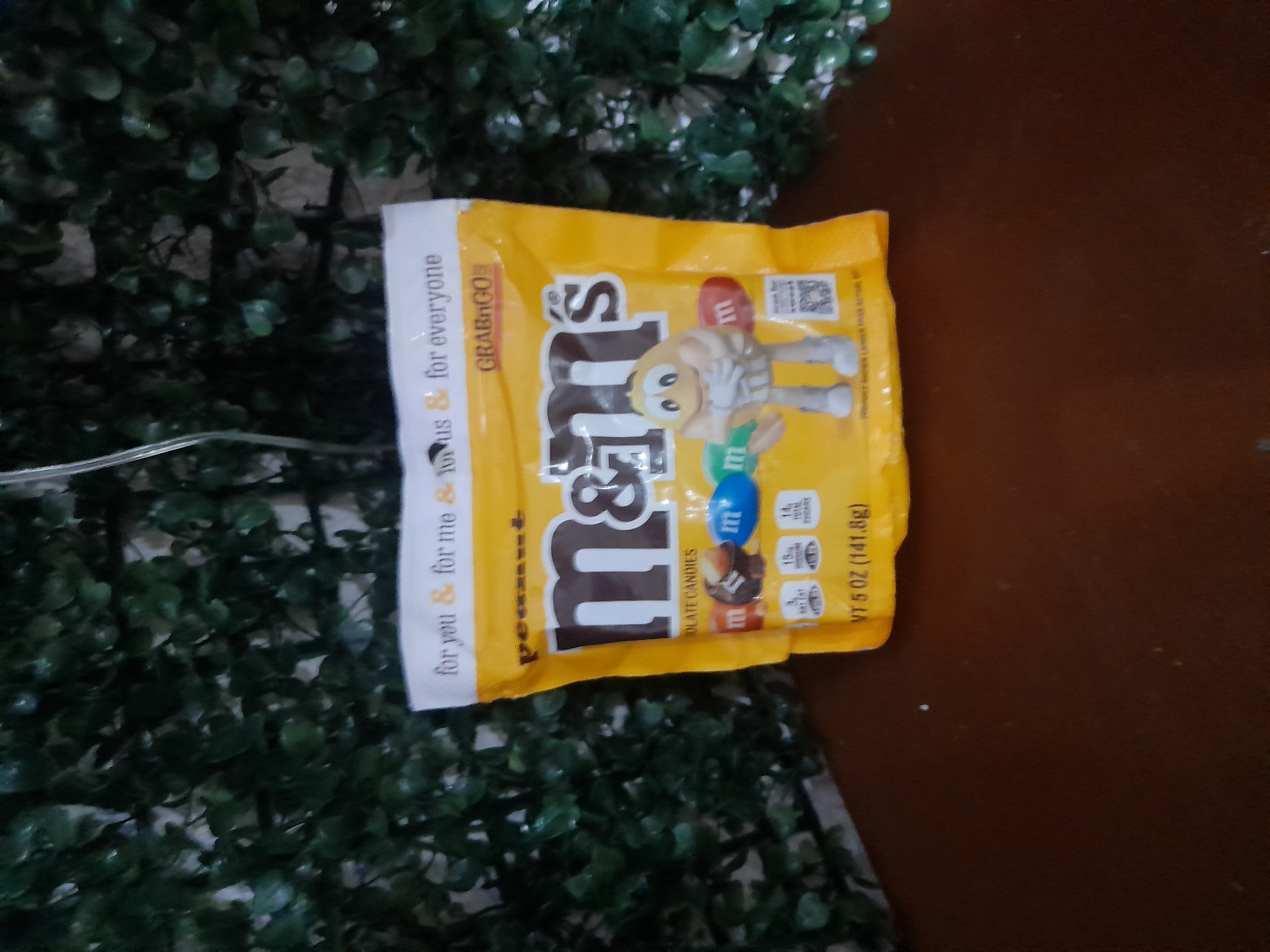 M&M's Peanut Chocolate Candies 5 oz