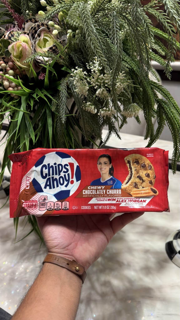 Chips Ahoy! Chewy Chocolatey Churro