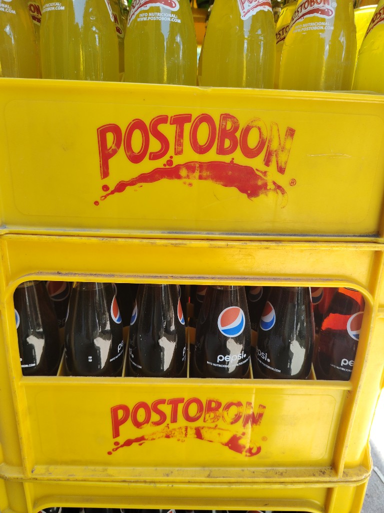 CAJA DE POSTOBON RB 350 ML X30