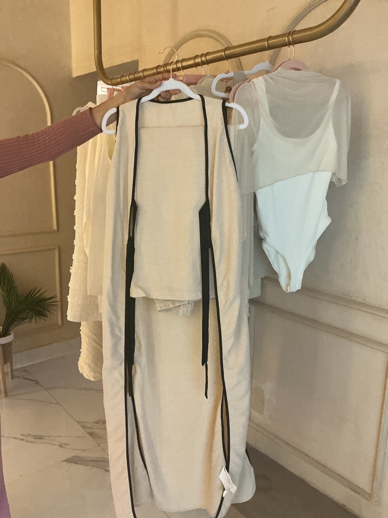 Conjunto manta  beige con negro dos piezas