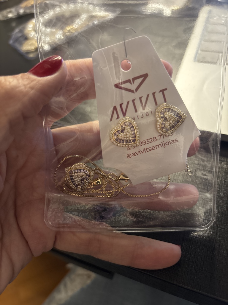 Conjunto coração cravejados