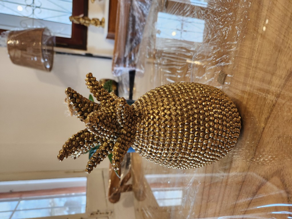 PIÑA DORADA..