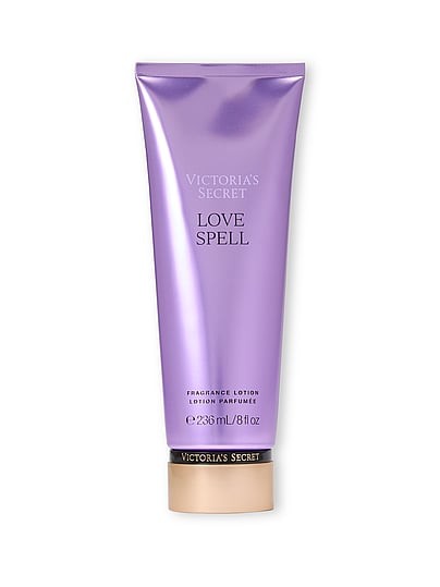 < LOVE SPELL CREMA >