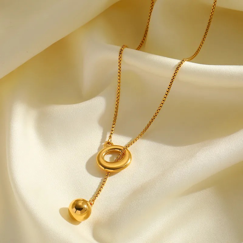 Collar ajustable con dije de balin