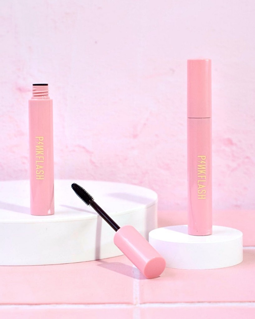 Pestañina waterproof Pink Flash Volume Rosa alarga y da volumen