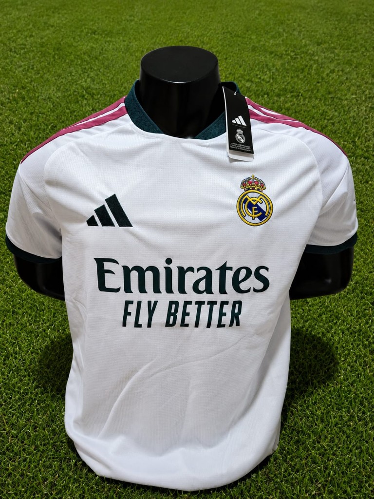 CAMISA REAL MADRI 26/27 TAMANHO (M)