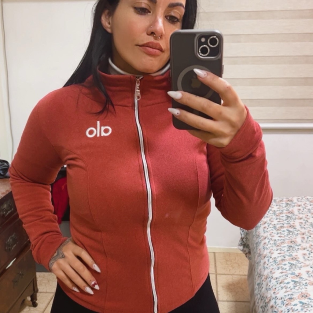 CAMPERA ALO DARLON ROJA TALLE UNICO