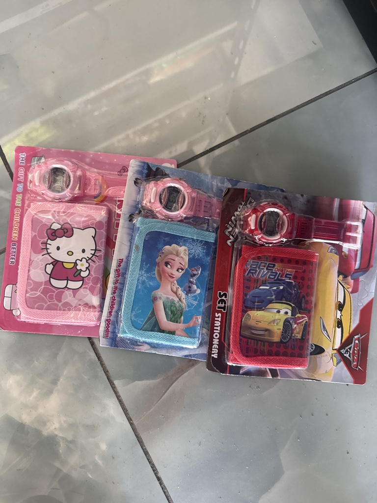 Juego de carteras de niños