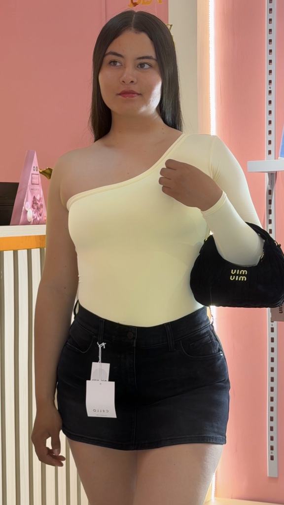 Body una manga Alaska