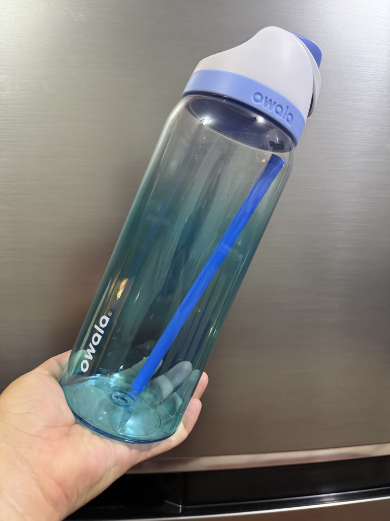 Owala azul transparente