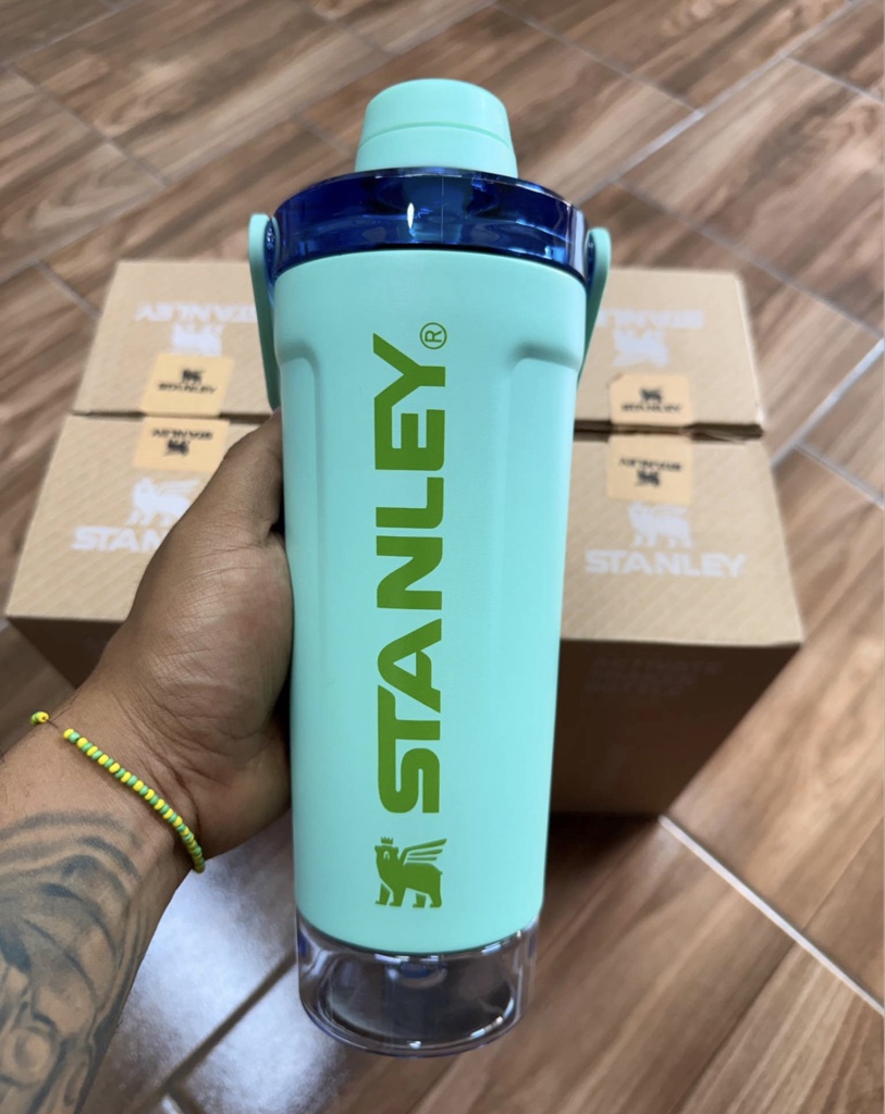 Stanley Shaker menta