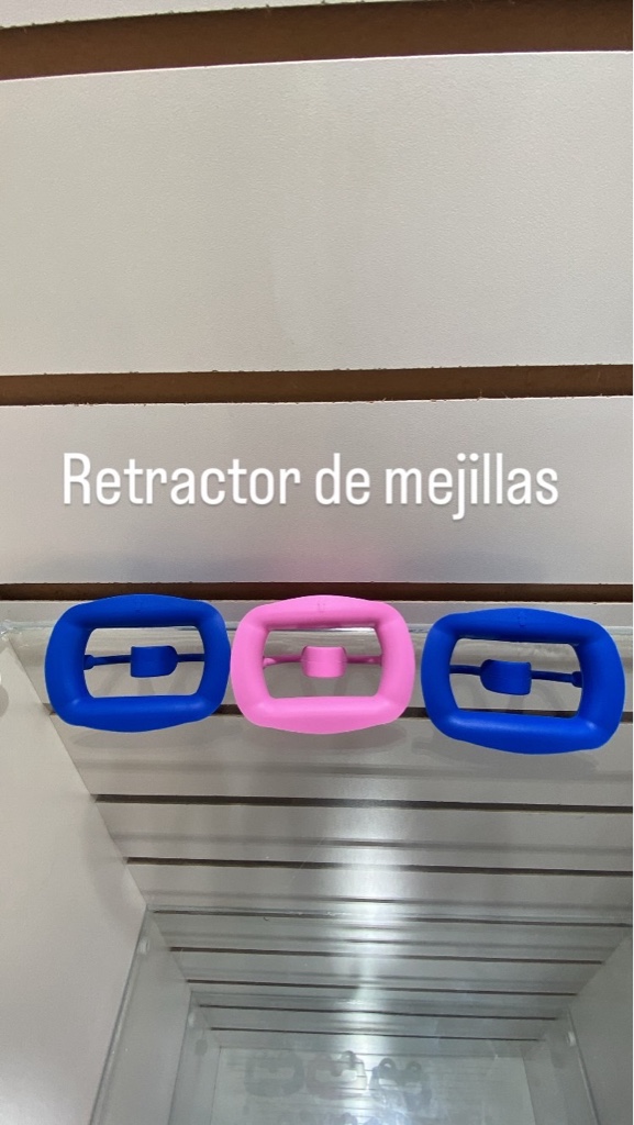 Retractor de mejillas