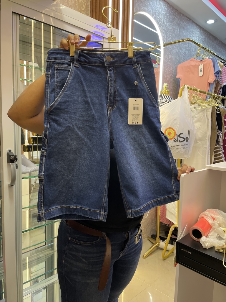 Bermuda jeans
