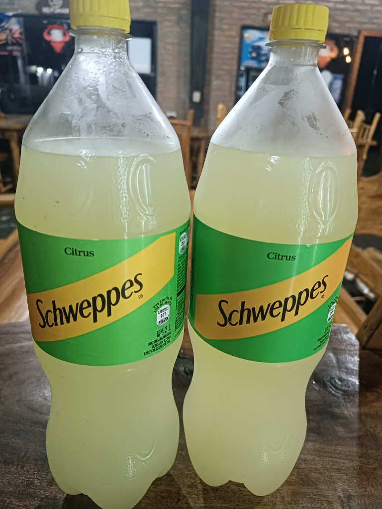 Schweppes Citrus 2L
