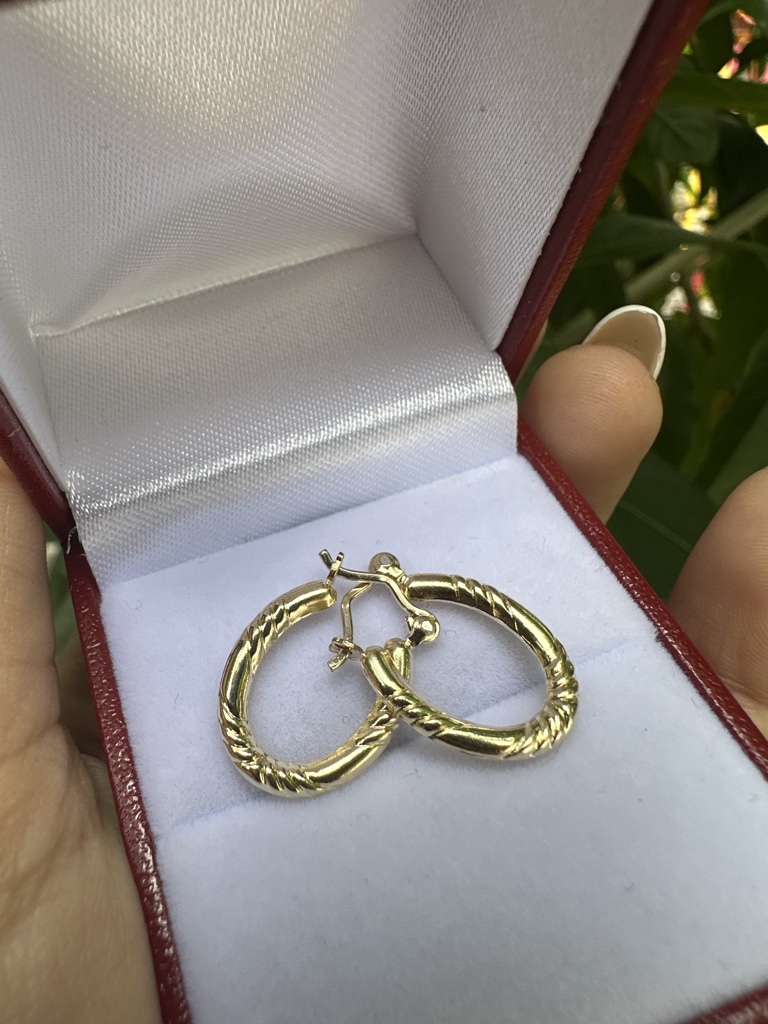 CANDONGA EN U 4 LINEAS ORO LAMINADO 18K