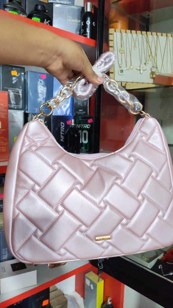 Cartera sokso cadenas