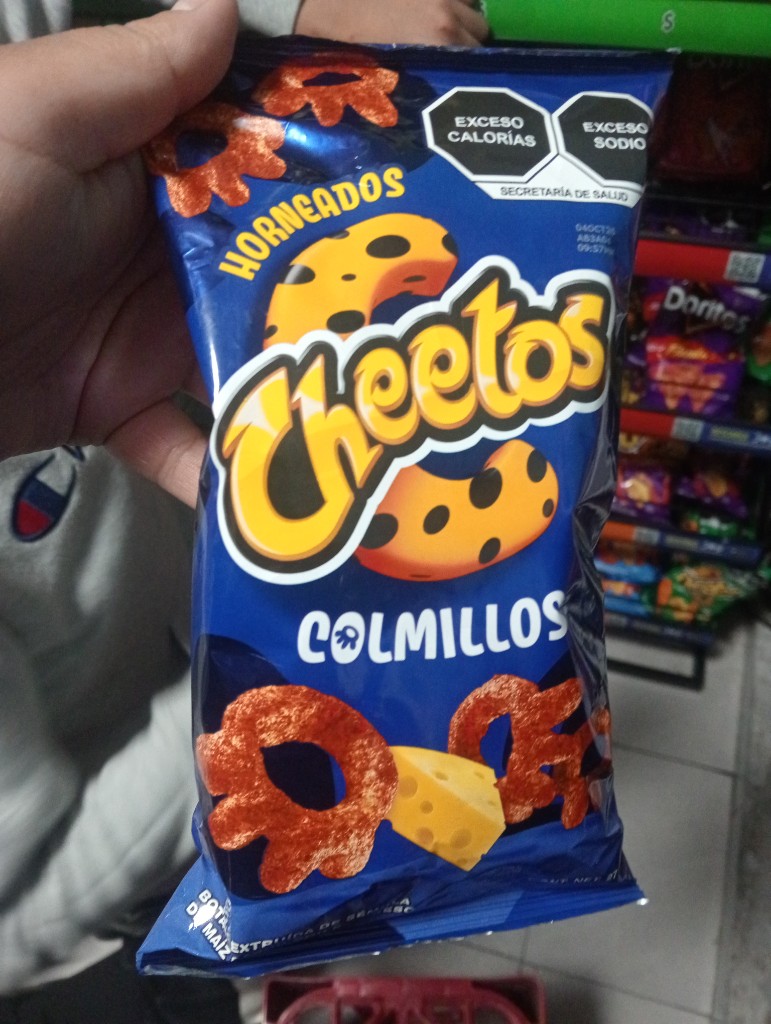 Cheetos Colmillos 27gr