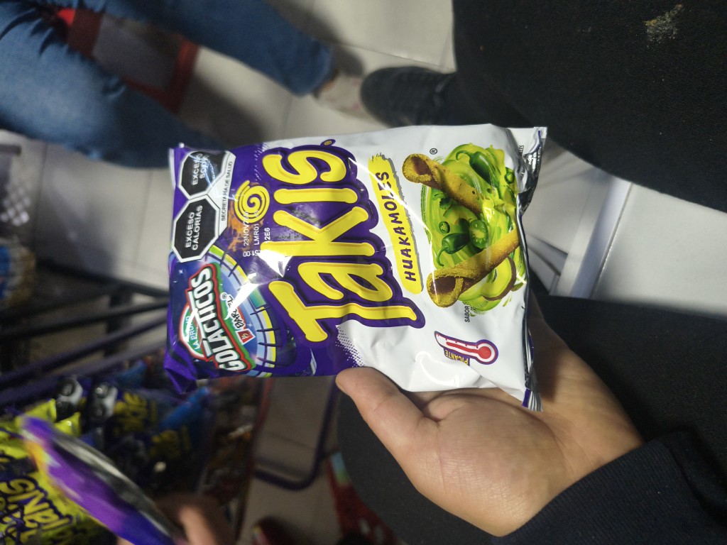 Takis Fuego Huakamoles