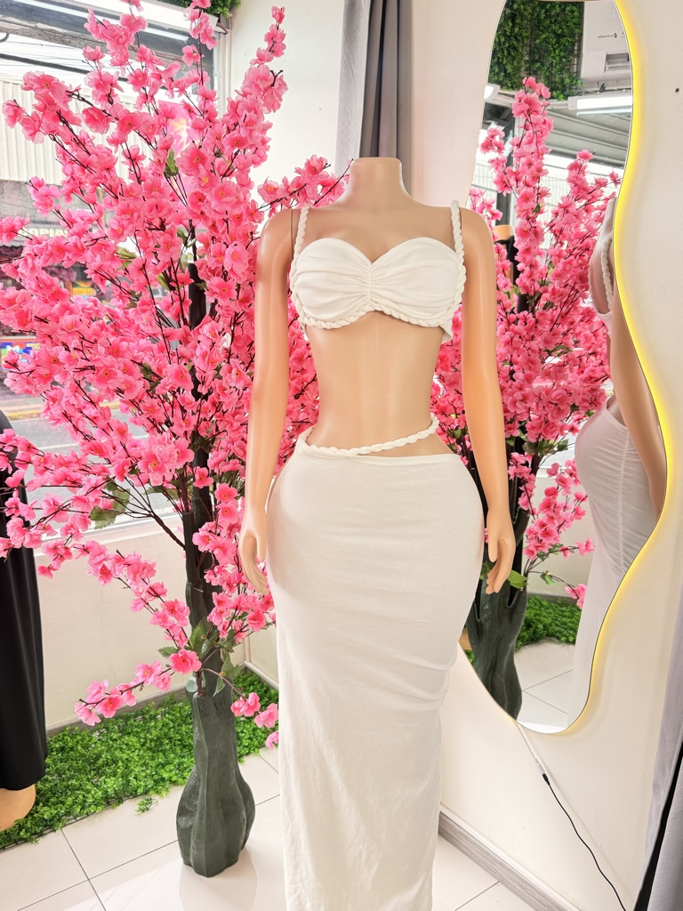 Set Olivia