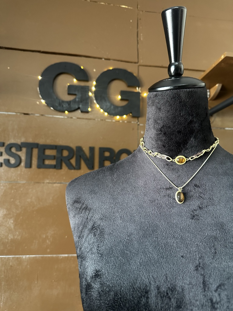 GG collar gold
