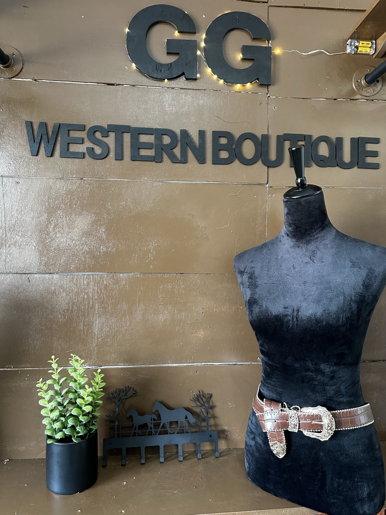 Cinturon Western cafe