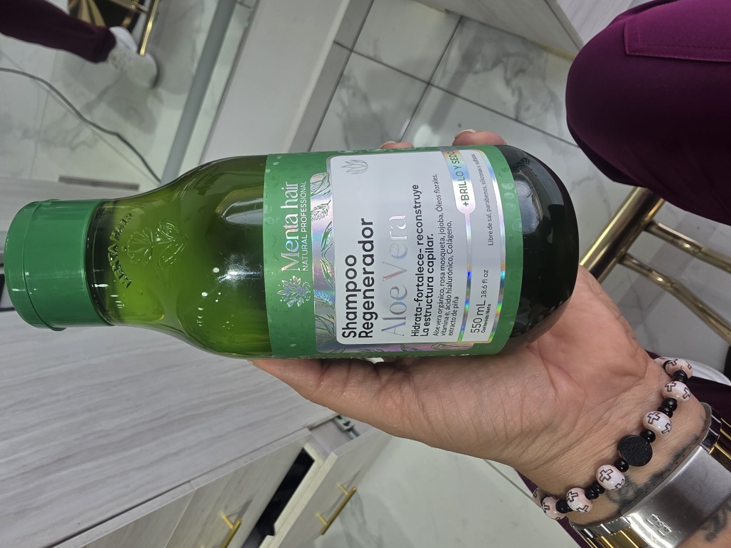 Shampoo aloe vera