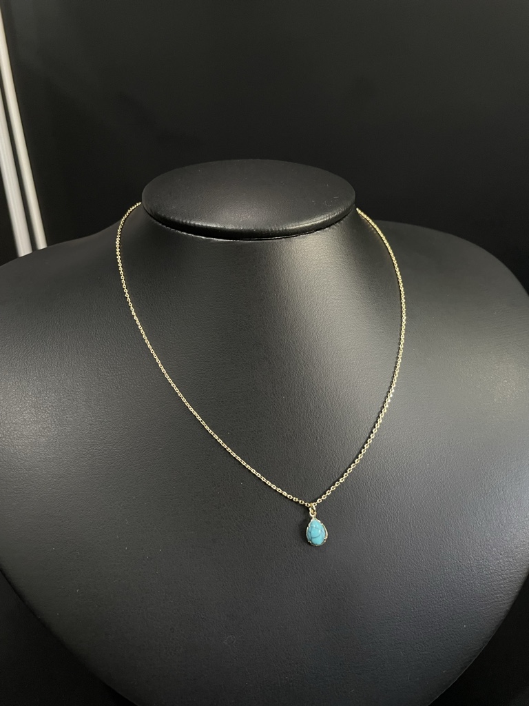 Colar feminino gota azul (Banhado a ouro 18k)