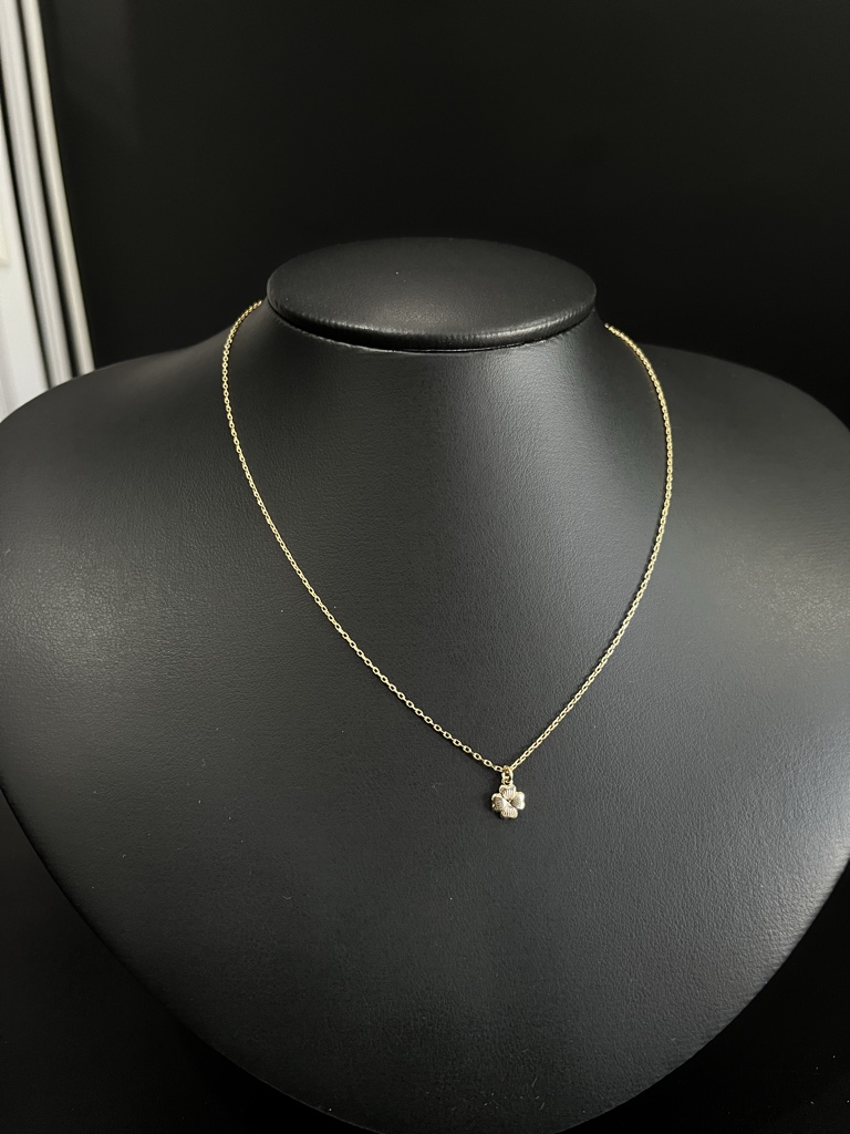 Colar feminino trevo (Banhado a ouro 18k)