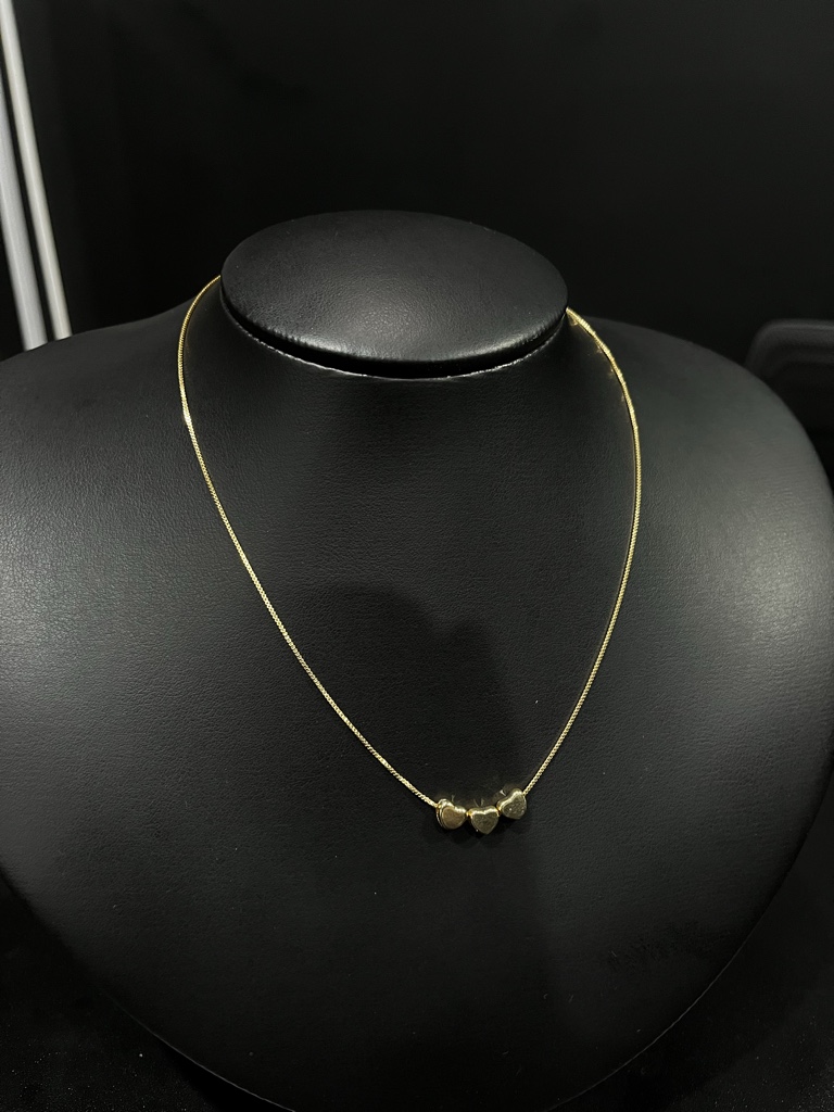 Corrente feminina 3 corações (Banhado a Ouro 18k)