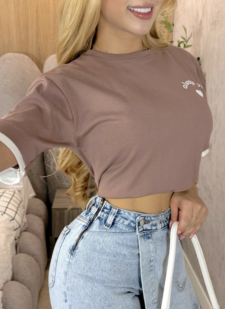 Camiseta Oversized Always Mocca