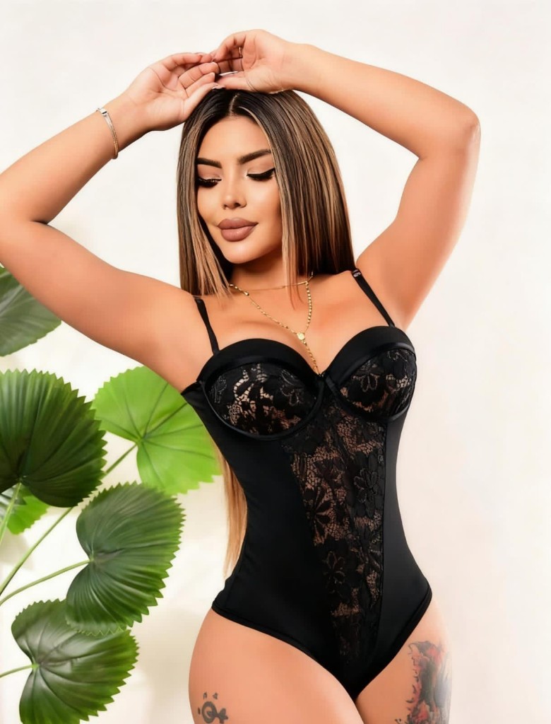 Body negro encaje