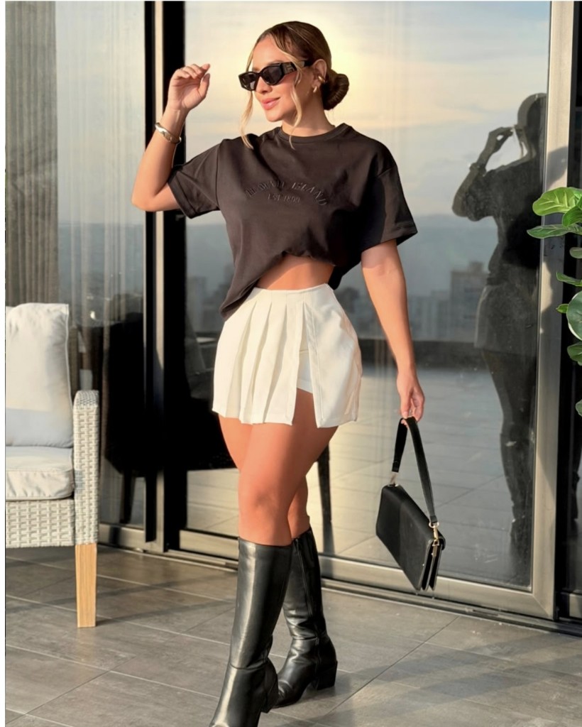 Camiseta Oversized Island Negro