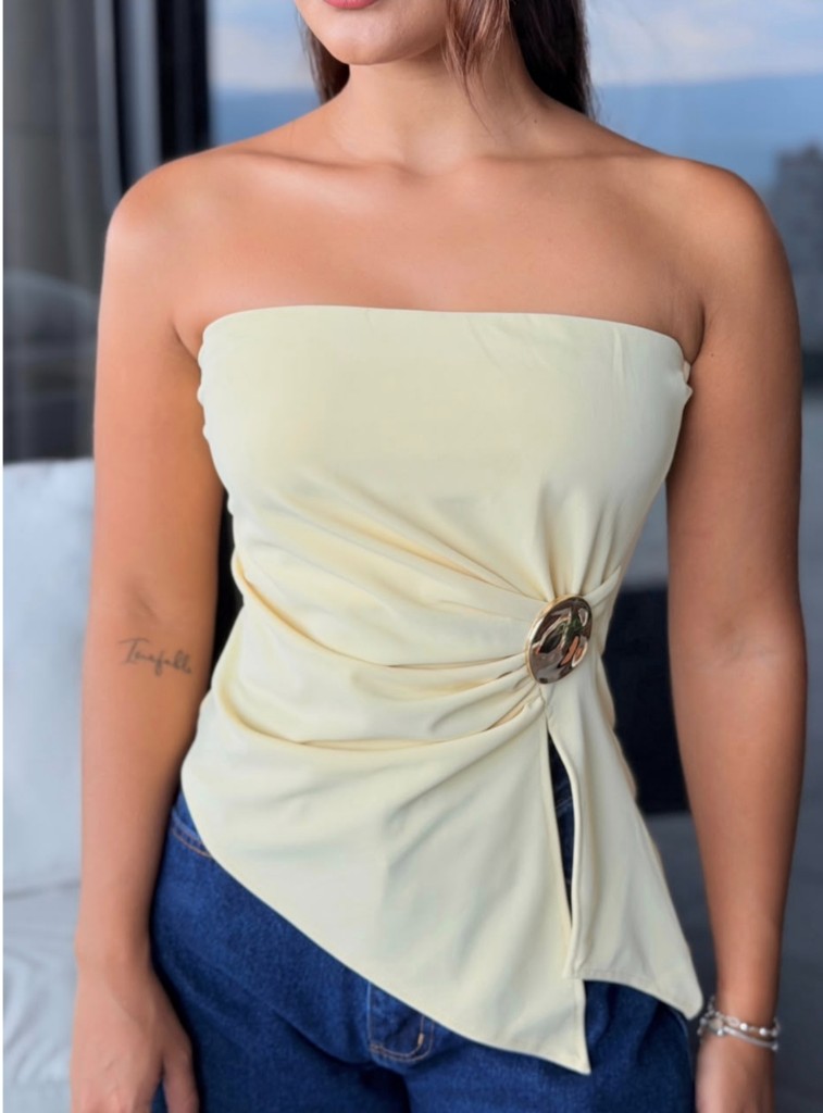 Blusa Celinna Mantequilla