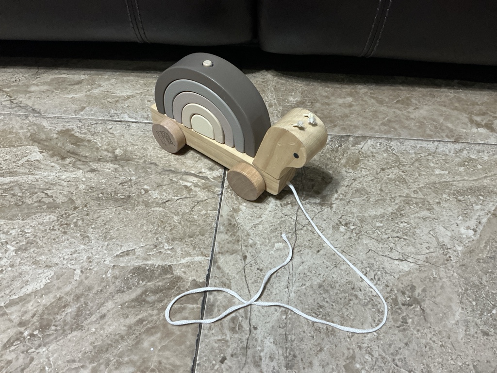 Caracol jalador de madera