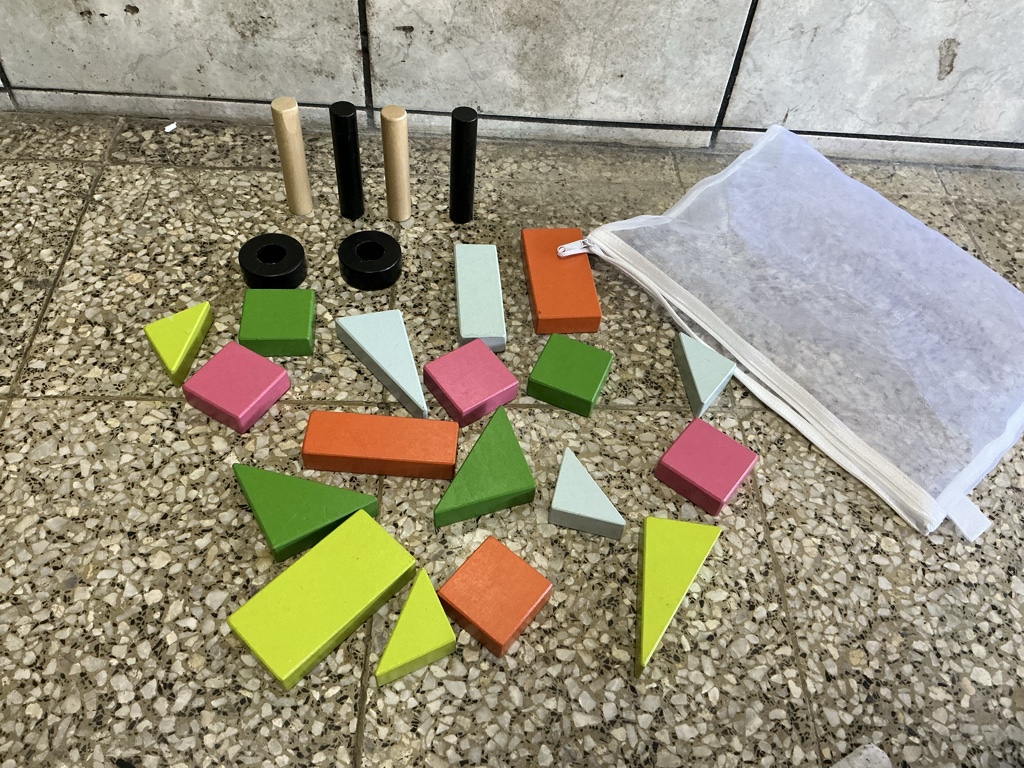 Bloques montessori multicolor