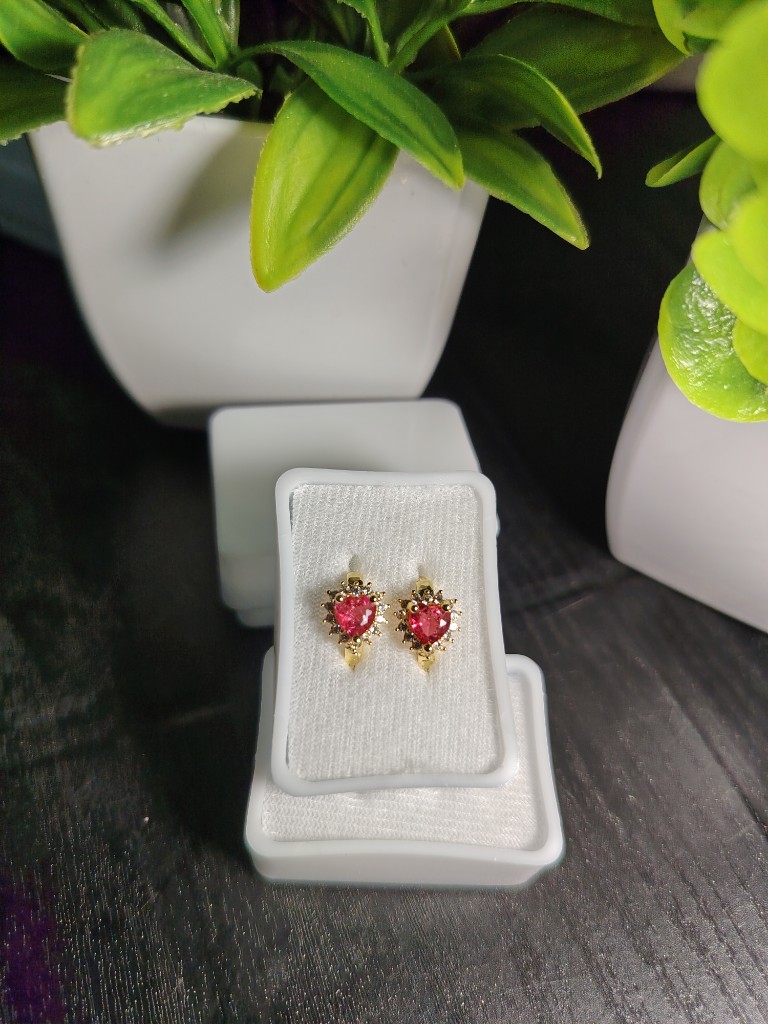 Aretes corazon rosa