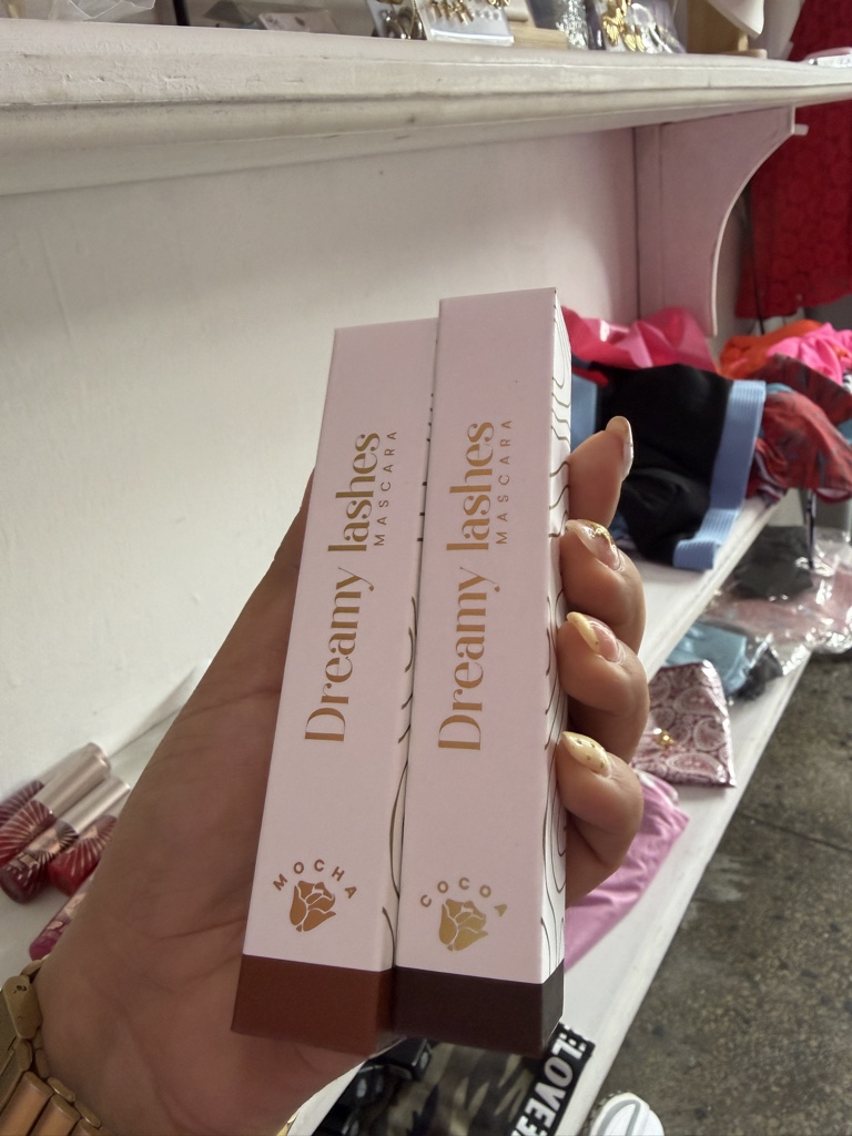 Rímel marrón Dolce bella