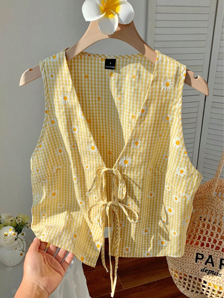 Blusa de lazos frontales