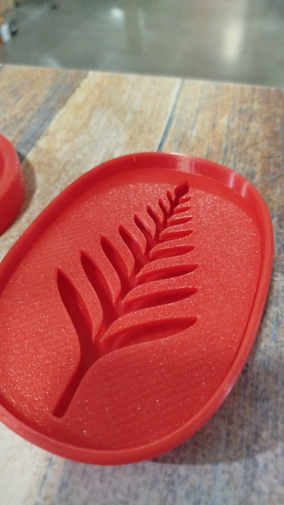 589 jabonera roja 3d