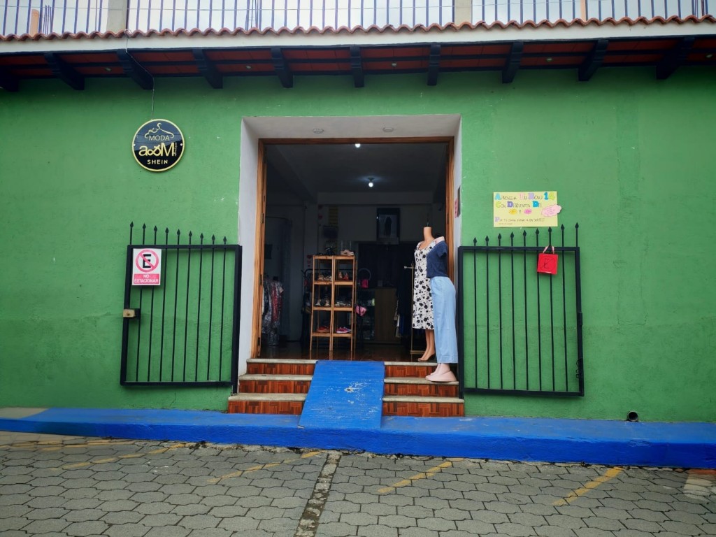 AYM Boutique