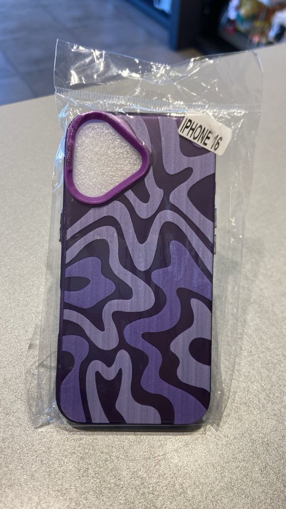 FUNDA ANIMAL PRINT IPHONE 16