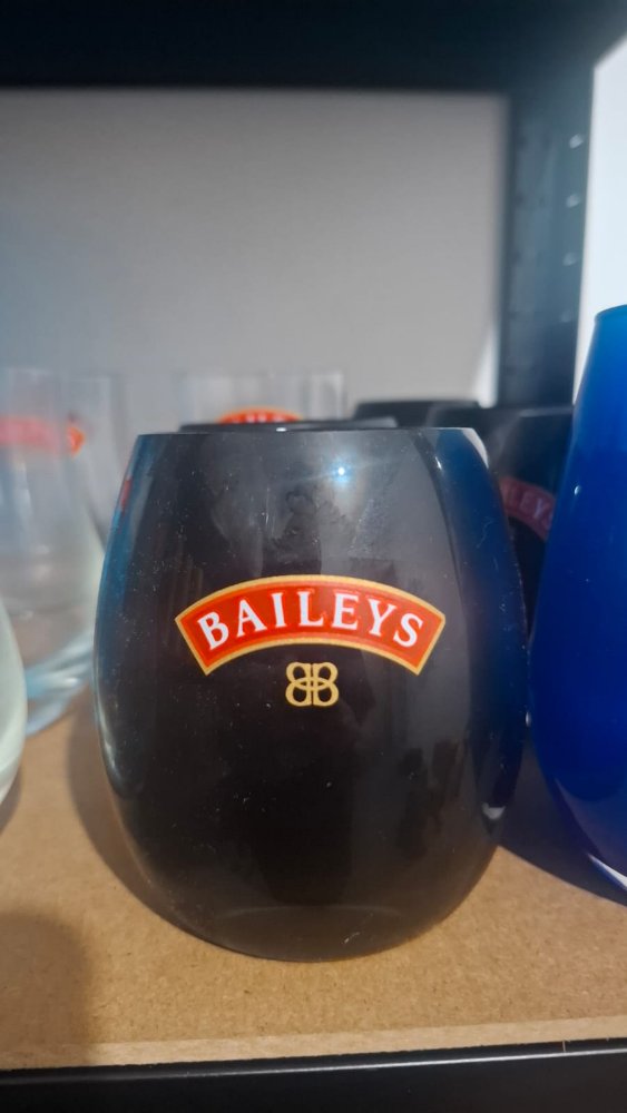 vaso baileys negro