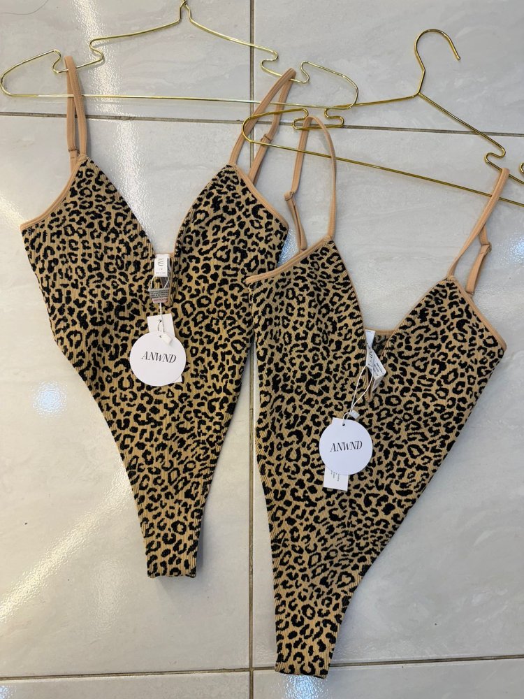 BODYS COSTILLERO LEO