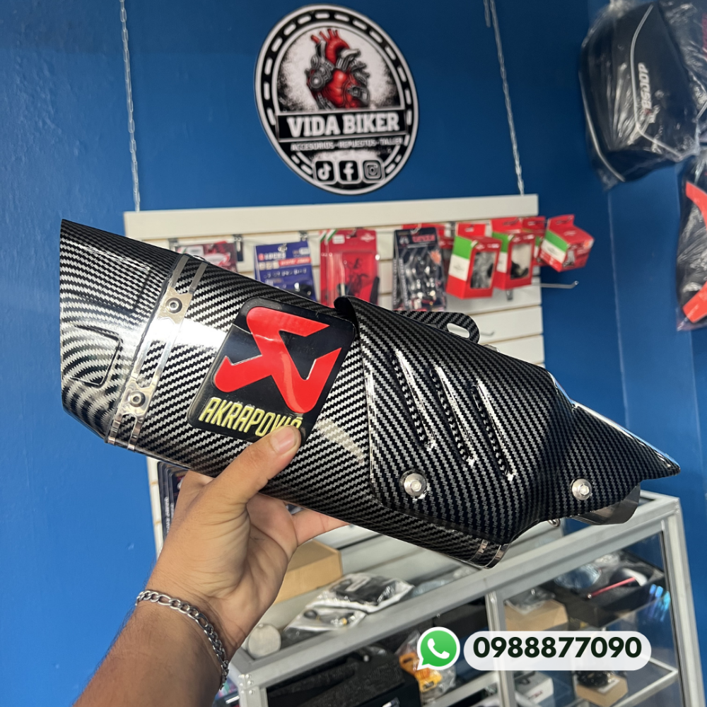 Escape Akrapovic 3.0